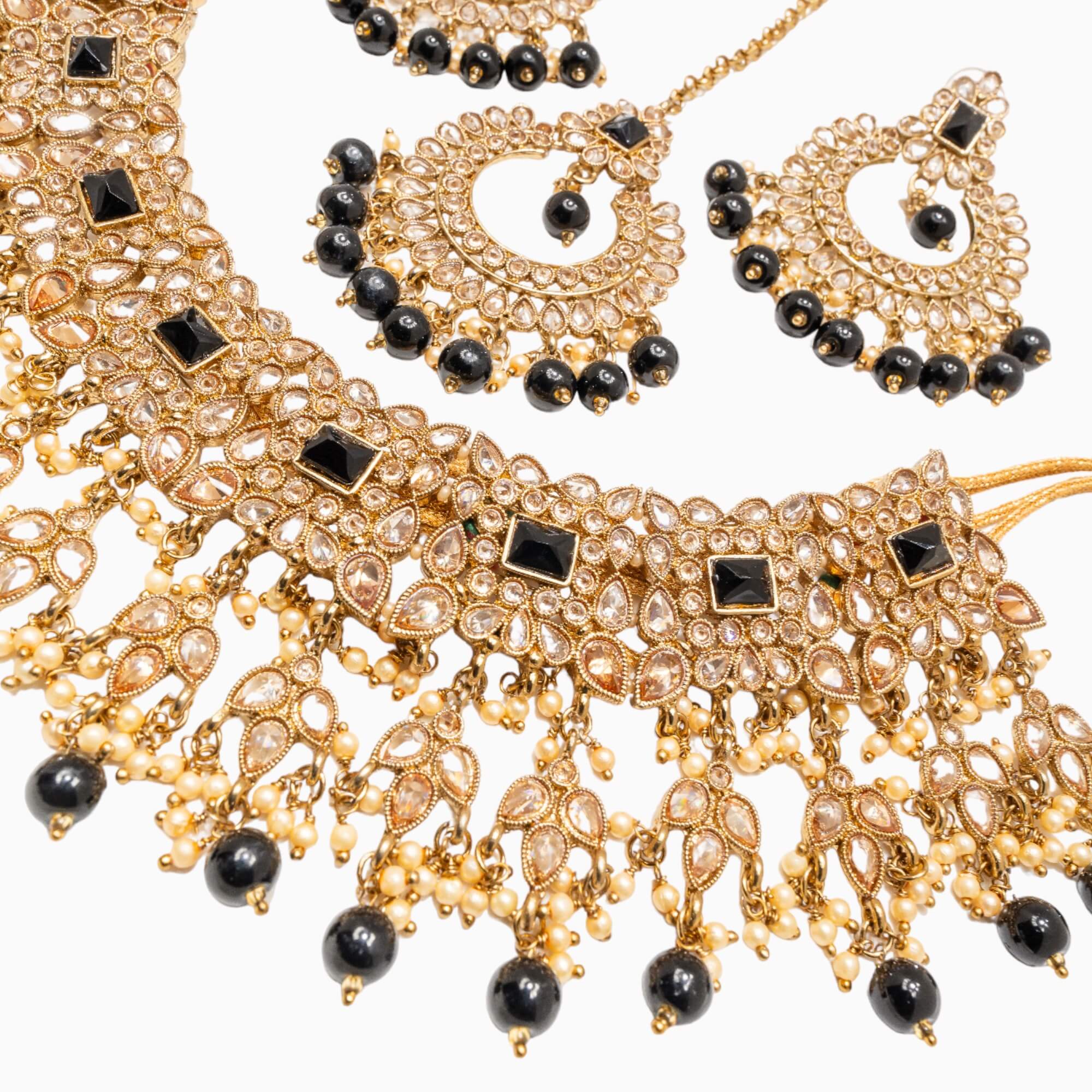 Nazia Necklace Set